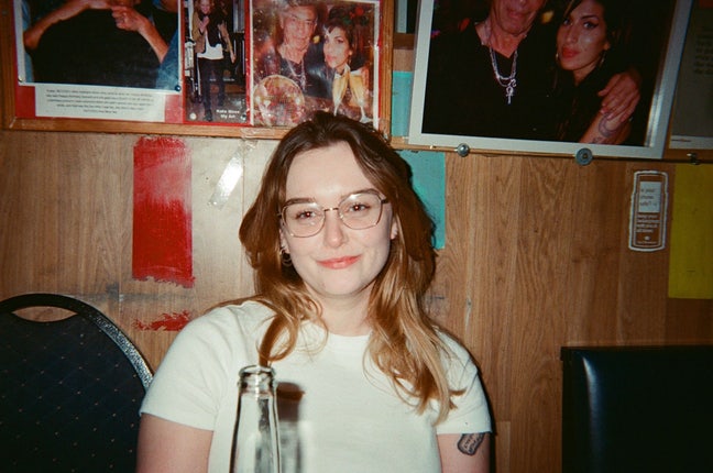 Couple looking for flatmates  Main Photo
