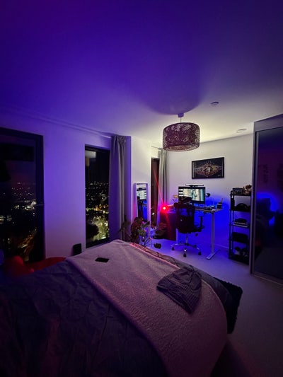 26th floor Double Room in Legacy Tower Stratford Main Photo