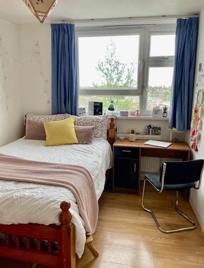 Room in Angel/Old Street (Zone 1): Available ASAP Main Photo
