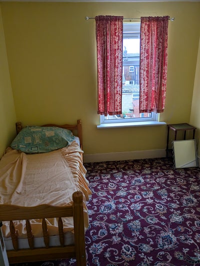 Room for rent Main Photo