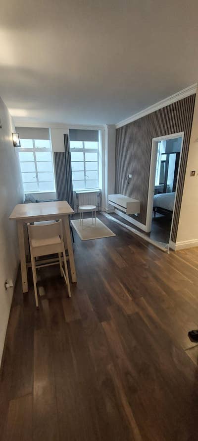 Charming 1 bed bright flat  Main Photo