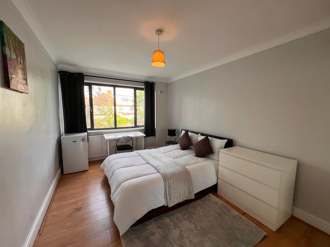 Lovely Rooms in Kensal Rise All Inclusive Main Photo