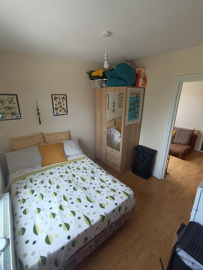 Double Room - 1 Min from Station - Bills Included Main Photo