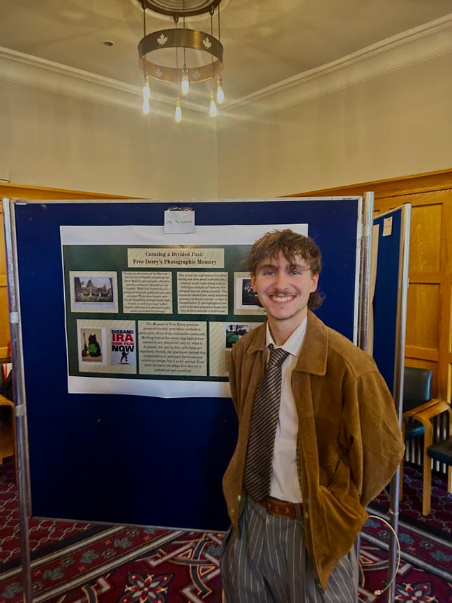 Masters student looking for a room/roomates :) Main Photo