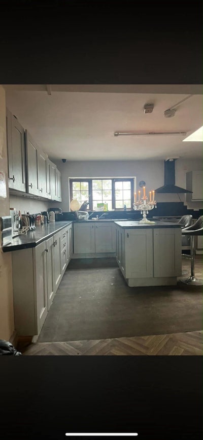 Double en-suite room near Hanwood, Shrewsbury  Main Photo