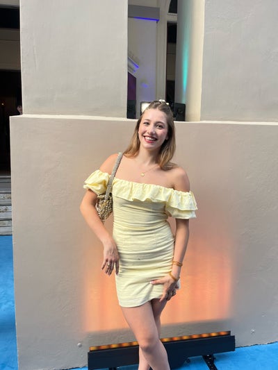 Actress (22) looking for a spare room in London!  Main Photo