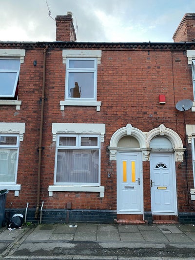 2 Bedrooms  available Main Photo