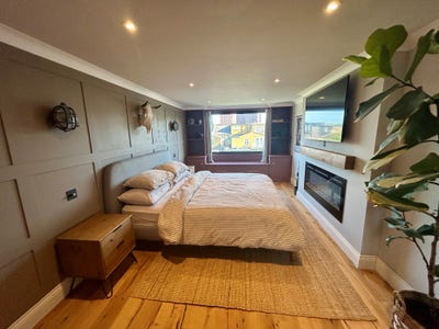 Large cosy room in Victorian house Main Photo