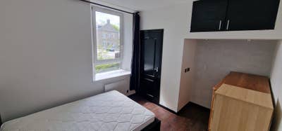 Fully furnished first-floor 1-bedroom flat in City Main Photo