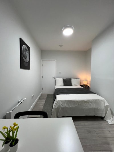 ✨ 🛌 Double Room Single Use in- Wembley/Greenford  Main Photo