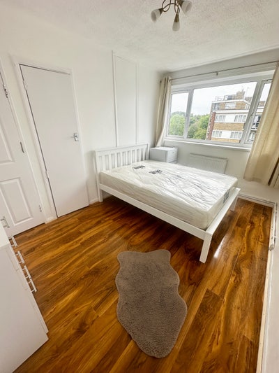 5 Rooms available in Brand New flat in Putney Main Photo
