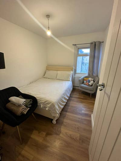 2 Double room is available for rent in - IG11 7XH Main Photo