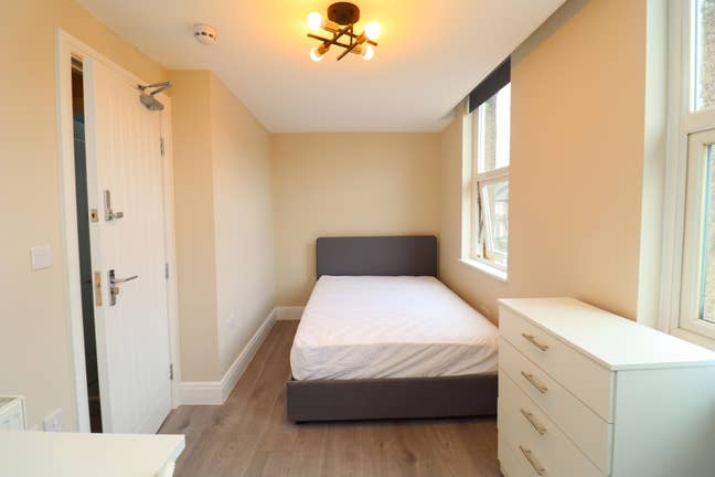 🏡Last 2 Rooms ✨┃Few Steps from Surrey Quays┃✨ Main Photo