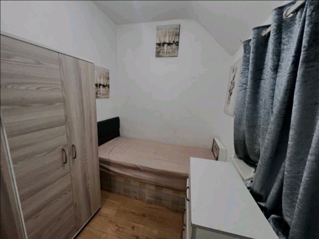 ✨🛏️ Single Room to Let in - Neasden Main Photo