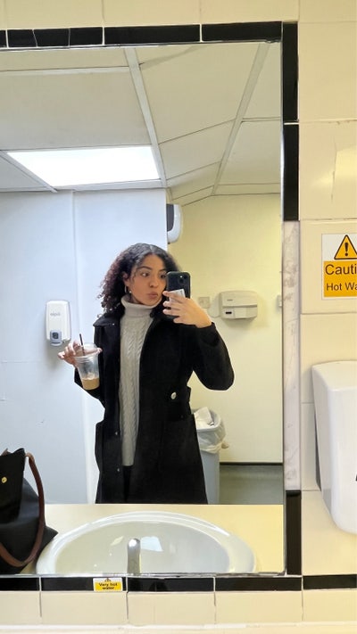 looking for preferably other women/mixed/queer Main Photo