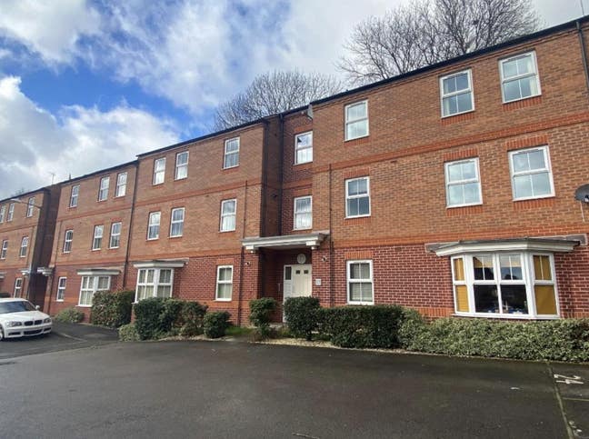 Room Available in Quiet NG3 Flat • &pound;450 PCM Main Photo