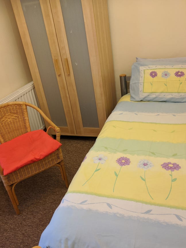 Singlew Room - Close to town centre from &pound;595.00 Main Photo