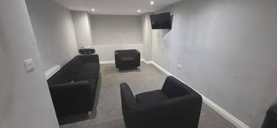 6 Double Ensuite Rooms-Winston Gardens, Headingley Main Photo