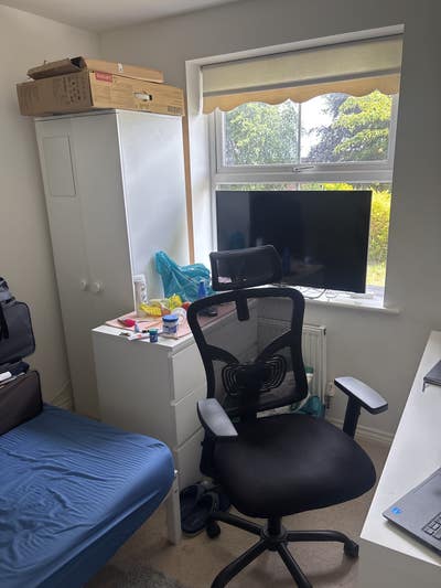 Single room for rent  in exeter with food Main Photo