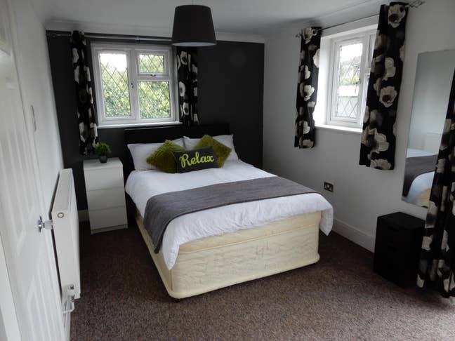 🤩 En-Suite Room • No Deposit Option (34Nr) Main Photo