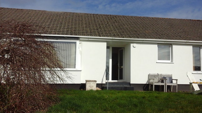 2 lodgers required for 2 seperate double rooms   Main Photo