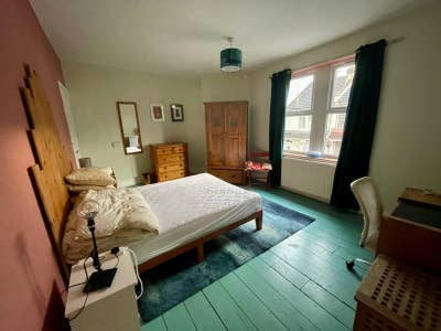 Double Room in Sunny 2 Bed House  Main Photo