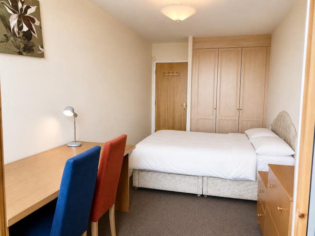 Large Double Room with Balcony & Riverside Views Main Photo