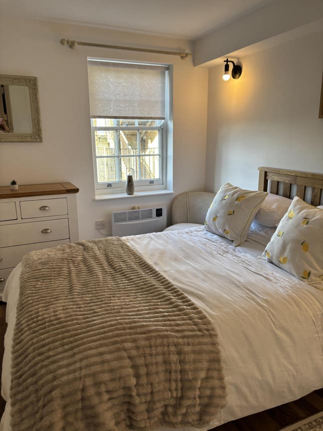 Double room in 2 bed flat near Rochester Station  Main Photo