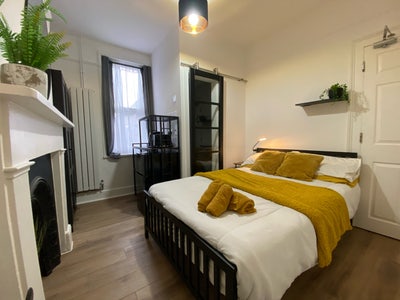 Boutique Double Emsuite In Town Centre Main Photo