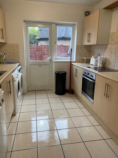 Stunning double room ,in nice area Shepherd's Bush Main Photo