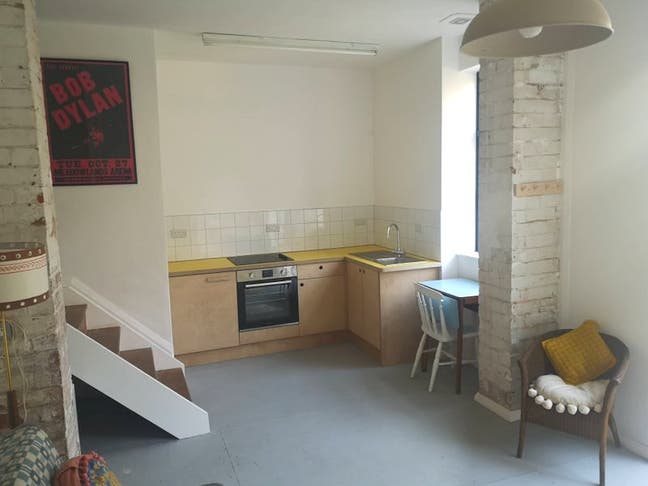 Stylish Self Contained One Bed Studio Apartment Main Photo