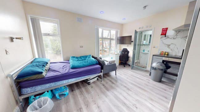 Newly renovated Studio flat for rent Main Photo