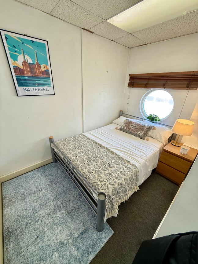 Double Room Available in 4-Bed Flat 🏡 Main Photo