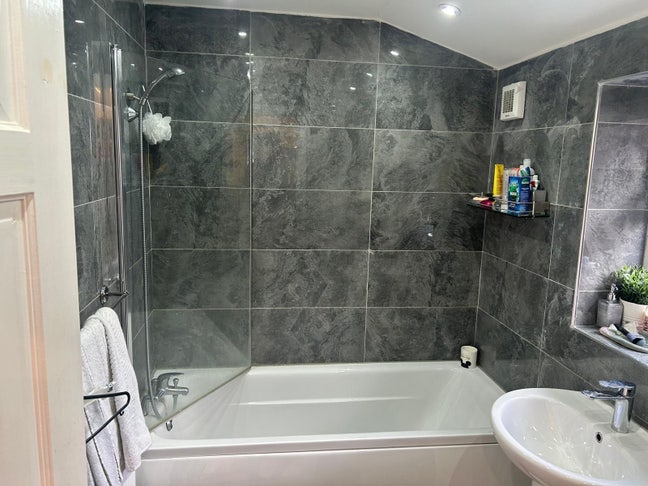 Beautiful single room Main Photo
