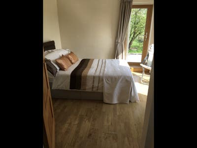 ** Beautiful Contemporary Home Stunning Views ** Main Photo