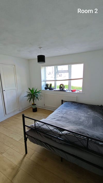 2 rooms available | &pound;765–&pound;795 all-in | Buckhurst H Main Photo