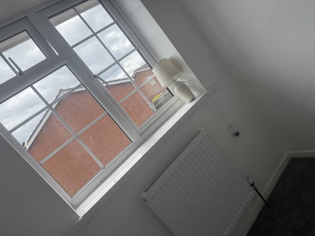 Room for Rent Main Photo