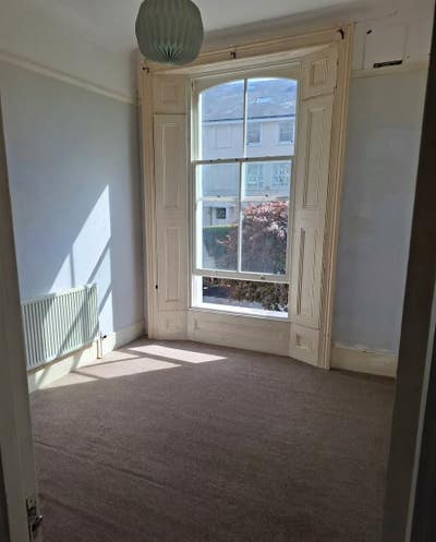 South facing double room in Crystal Palace Main Photo