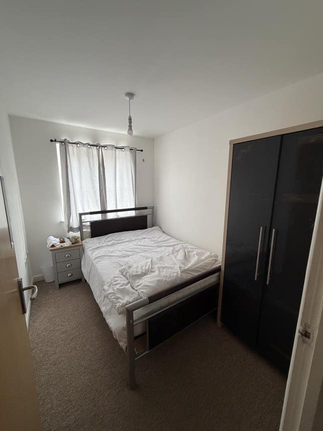 Neat Single Room to let Main Photo