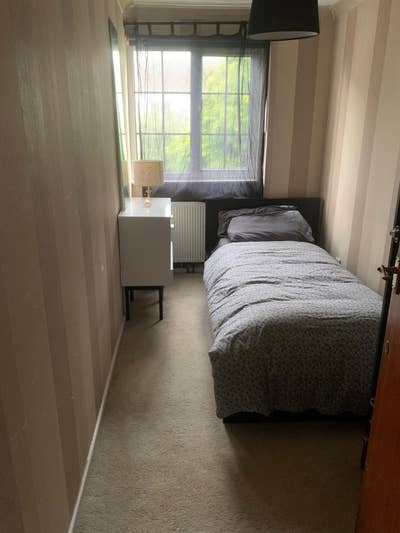 Cosy Single room for rent Main Photo