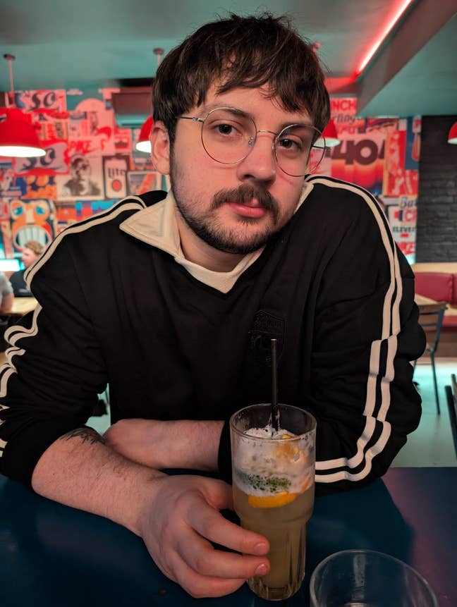 Single dude looking for a room whilst I study... Main Photo