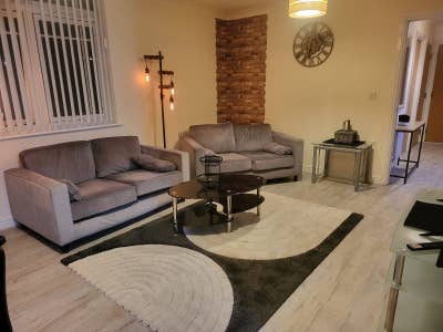 Single Room  with Privet Bathroom Main Photo