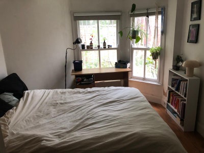 Great room + house in Finsbury Park! Main Photo