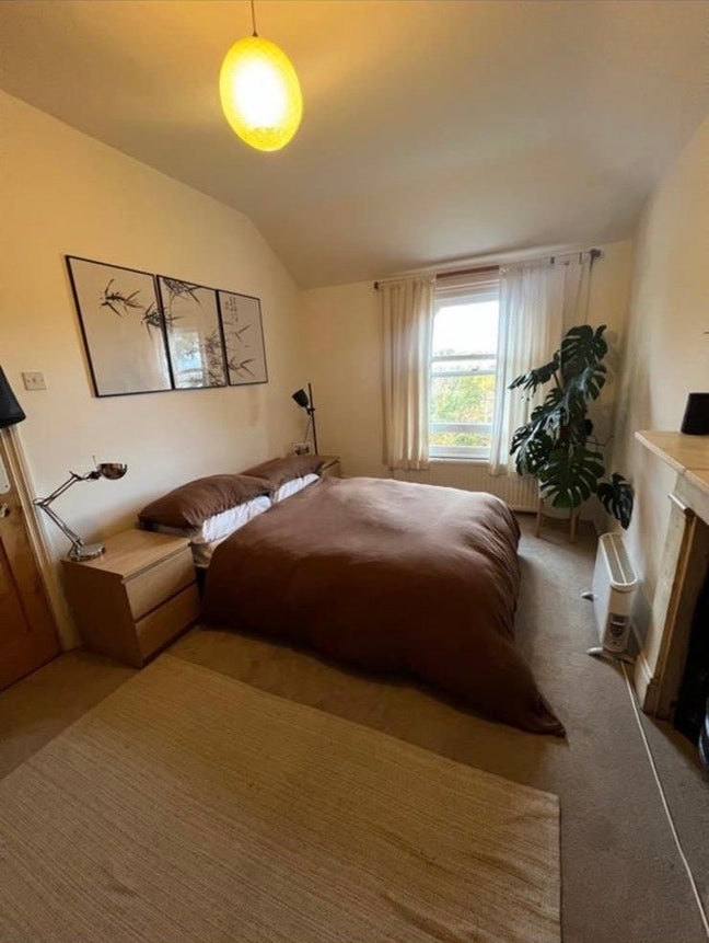 Cozy Double Room Putney - Couples  Main Photo