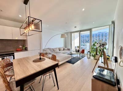 ✨ Large En-Suite Double Room | Balcony | Luxury Main Photo