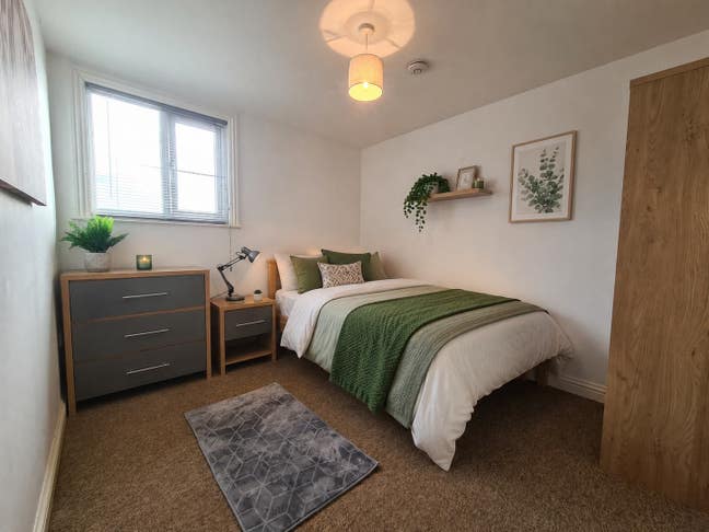 🛏 Cosy Double Room • No Deposit Option (48Hr) Main Photo