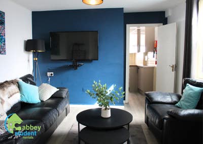 44 Cheyney Road - All Bills Included Main Photo