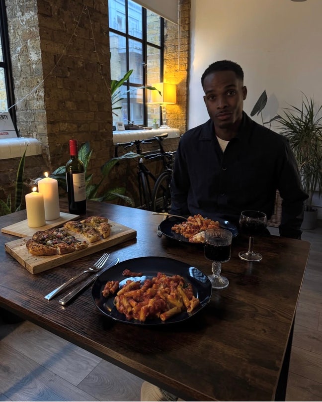 Hi! We’re Dejon (29) and Matthew (23), two ... Main Photo