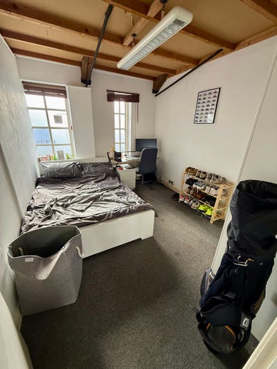 Spacious Double Room Available - Earlsfield, SW18 Main Photo