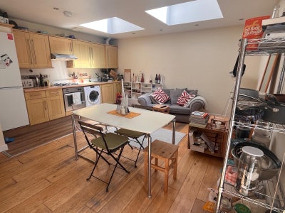 Double en-suite in London Fields Main Photo